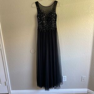 XSCAPE Women's Black Tulle Beaded Maxi Dress